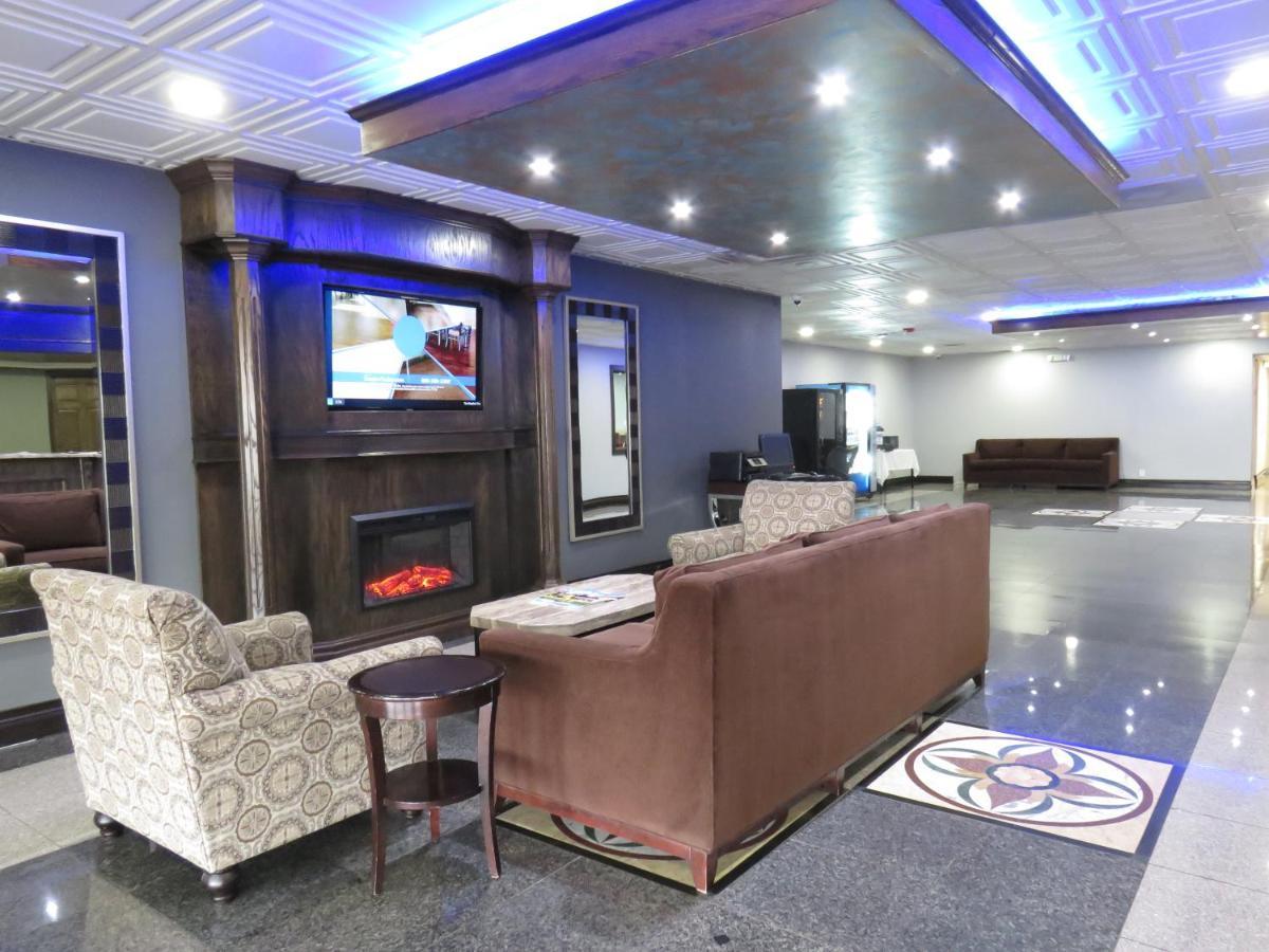 American Inn & Suites Ferndale Dış mekan fotoğraf